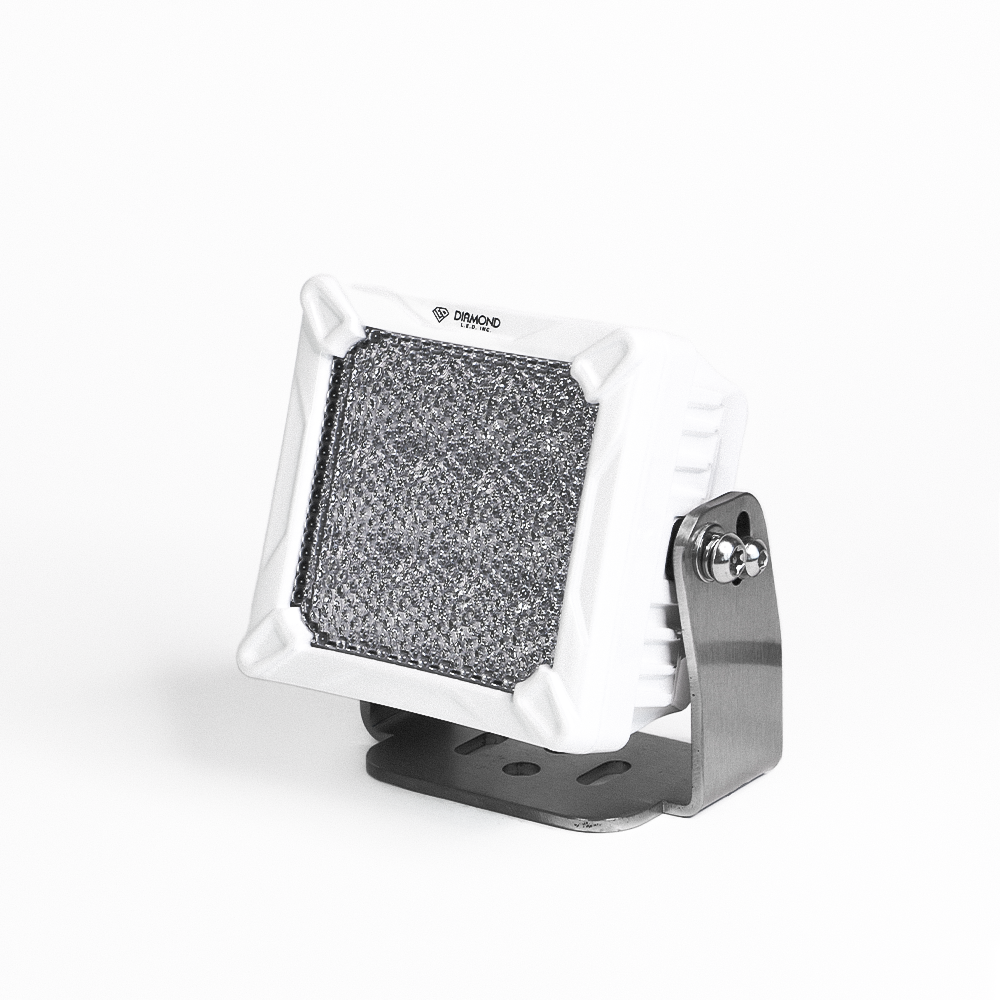 HEAVY DUTY MARINE DIFFUSED LIGHT 4.25" 120 WATT 10700 LUMENS